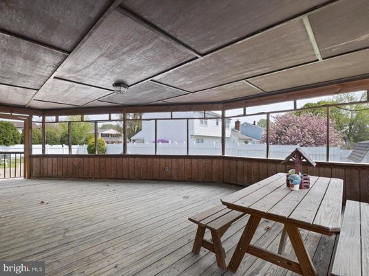 Interior, Sun Room, Wood Texture Flooring