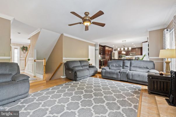 Interior, Kitchen, Living room, Pendant Lights, Recessed Lighting, Stainless Steel Appliances, Wood Texture Flooring