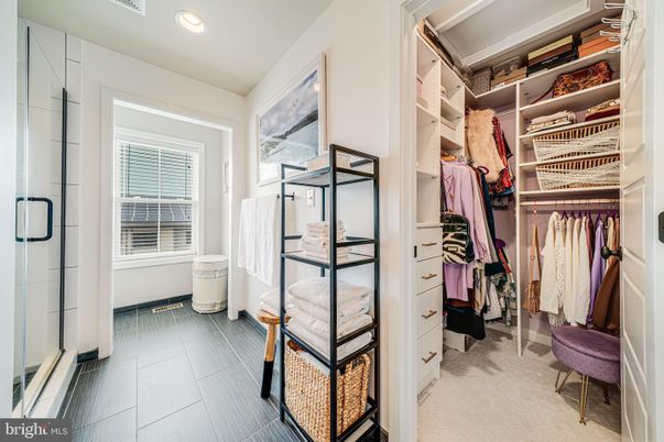 Interior, Recessed Lighting, Walk-in Closets
