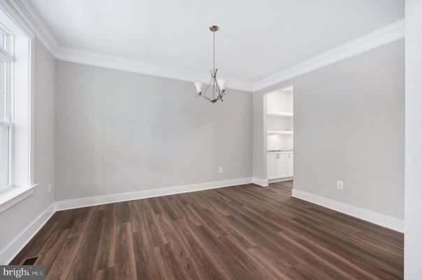 Chandelier, Empty room, Interior, Wood Texture Flooring