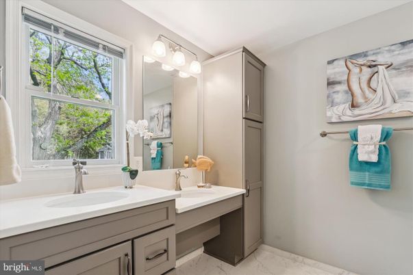 Bathroom, Dual Sink Vanities, Interior, Marble