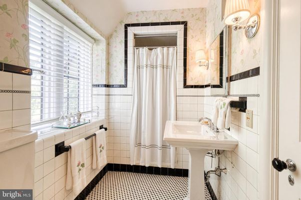 Bathroom, Interior