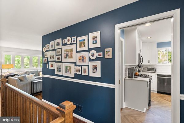 Interior, Kitchen, Living room, Recessed Lighting, Wood Texture Flooring