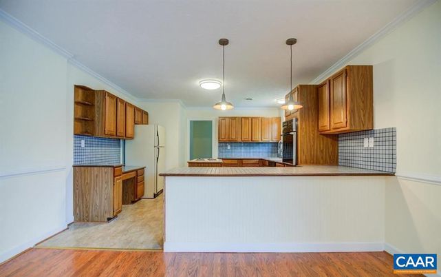 Interior, Kitchen, Pendant Lights, Wood Texture Flooring