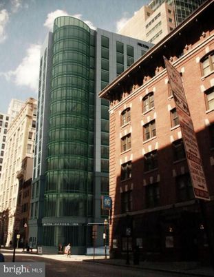 Exterior, Facade, Highrise