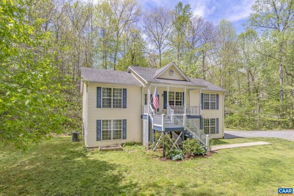 Backyard, Exterior, Facade, Georgian