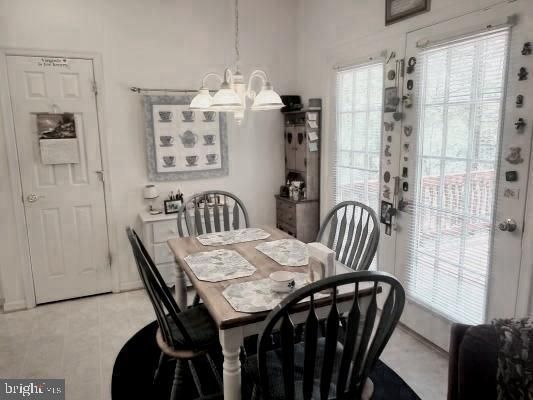 Dining room, Interior, Pendant Lights