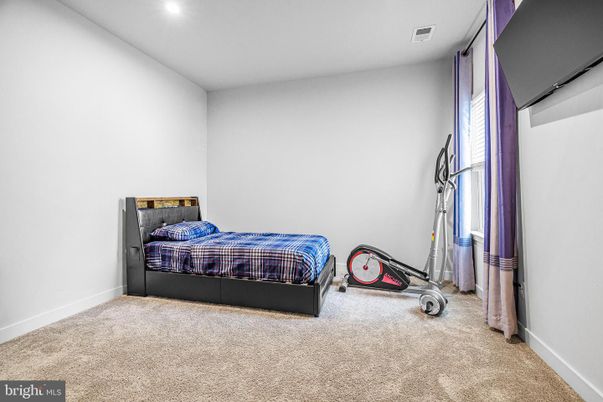 Bedroom, Fitness Equipment, Interior, Recessed Lighting