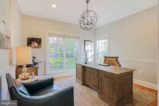 Chandelier, Home Office, Interior, Recessed Lighting, Wood Texture Flooring