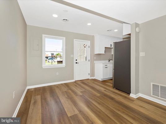 Interior, Kitchen, Recessed Lighting, Wood Texture Flooring