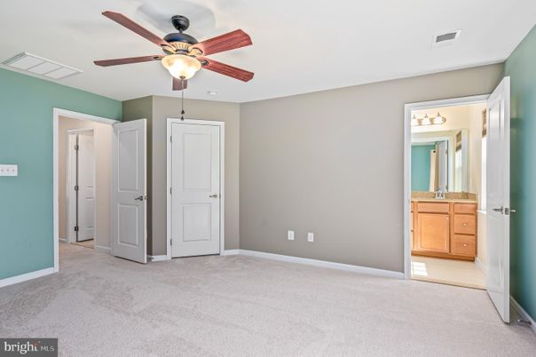 Bathroom, Empty room, Interior