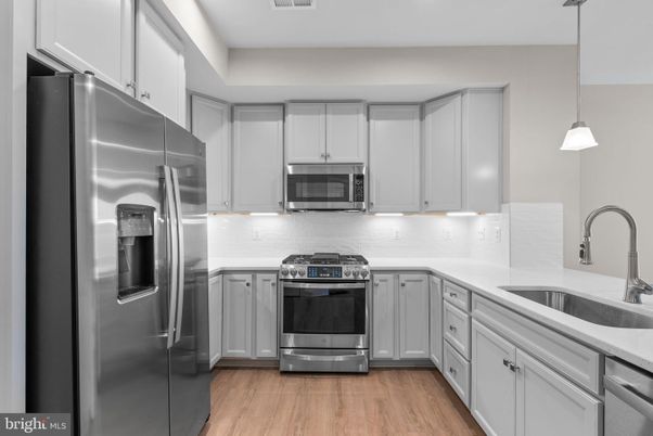 Interior, Kitchen, Pendant Lights, Stainless Steel Appliances, Wood Texture Flooring