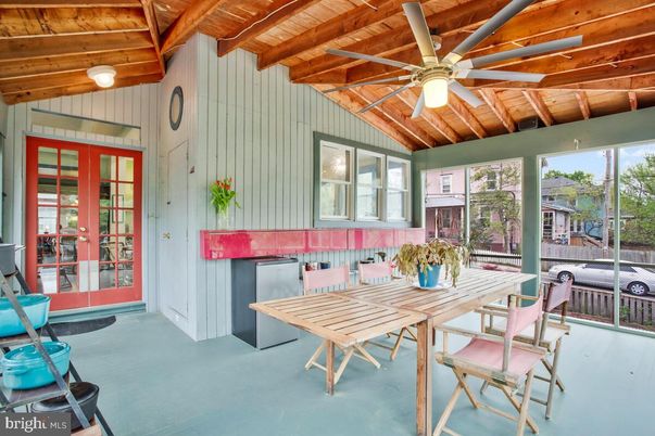 Dining room, Interior, Sun Room, Wooden Beams, Wooden Ceilings