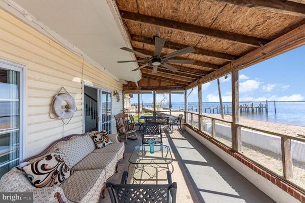 Interior, Living room, Sun Room, Water, Wooden Beams, Wooden Ceilings