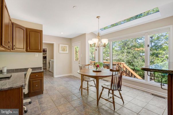 Chandelier, Dining room, Interior, Recessed Lighting
