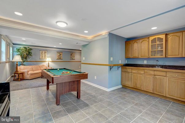 Billiard Table, Game Room, Interior, Recessed Lighting