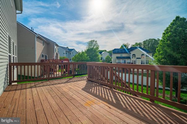 Exterior, Wood Texture Flooring