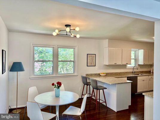 Dining room, Interior, Kitchen, Pendant Lights, Wood Texture Flooring