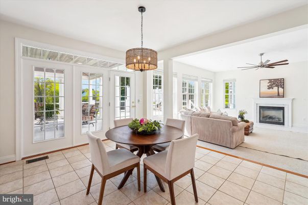 Chandelier, Dining room, Fireplace, Interior, Living room, Pendant Lights