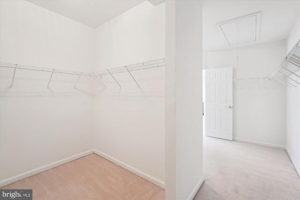 Interior, Walk-in Closets