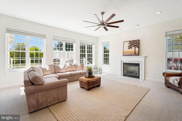Fireplace, Interior, Living room, Recessed Lighting