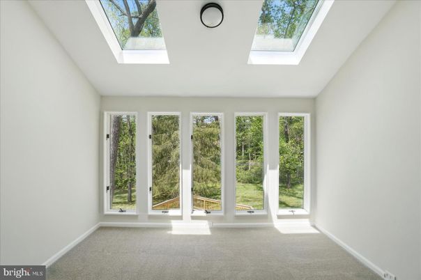 Empty room, Interior, Sun Room