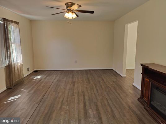 Empty room, Fireplace, Interior, Wood Texture Flooring