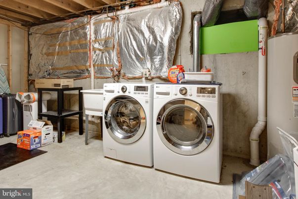 Interior, Washer