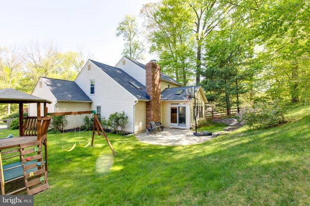 Backyard, Exterior, Playground