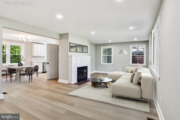 Chandelier, Dining room, Fireplace, Interior, Kitchen, Living room, Pendant Lights, Recessed Lighting, Wood Texture Flooring