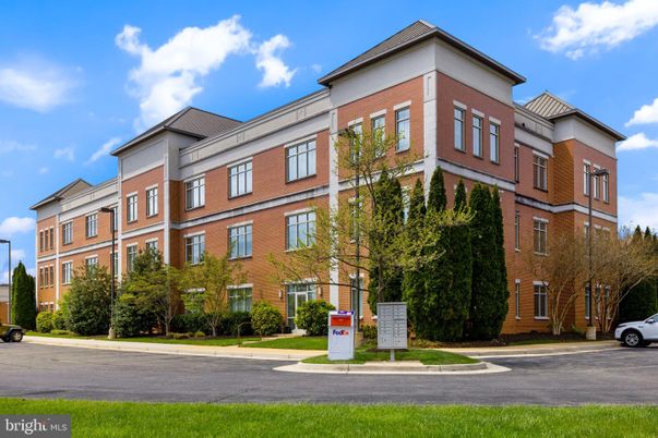 Exterior, Facade, Brick Facade, Rowhouse