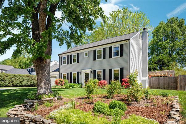 Backyard, Exterior, Facade, Georgian