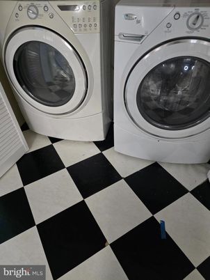 Interior, Utility Closets, Washer