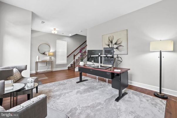 Home Office, Interior, Recessed Lighting, Wood Texture Flooring