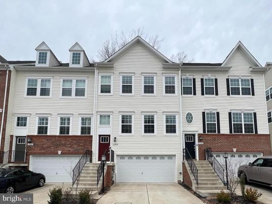 Attached, Exterior, Facade, Brick Facade, Rowhouse