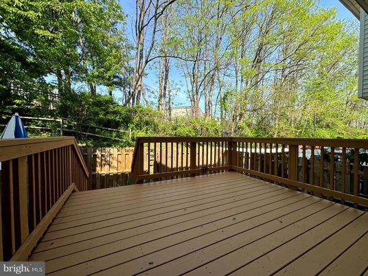 Exterior, Wood Texture Flooring