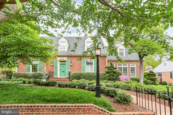 Exterior, Facade, Brick Facade, Cape Cod