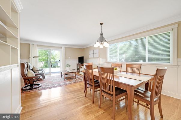 Dining room, Interior, Living room, Pendant Lights, Wood Texture Flooring