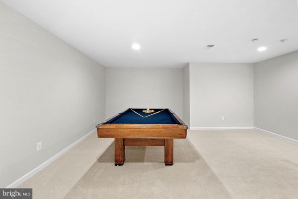 Billiard Table, Game Room, Interior, Recessed Lighting