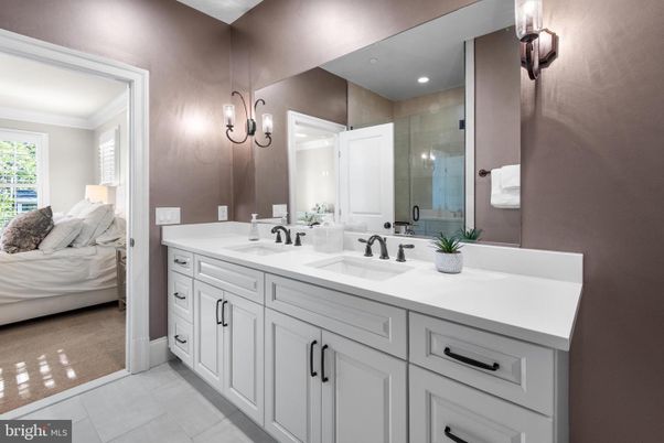 Bathroom, Bedroom, Dual Sink Vanities, Interior, Recessed Lighting