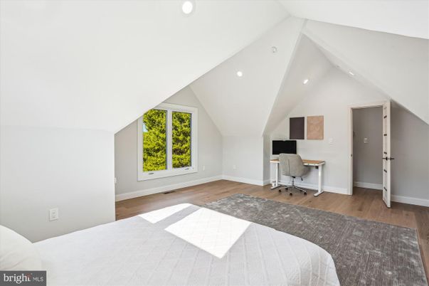 Bedroom, Home Office, Interior, Recessed Lighting, Wood Texture Flooring