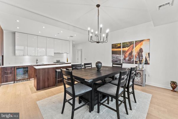 Chandelier, Dining room, Interior, Kitchen, Pendant Lights, Recessed Lighting, Wood Texture Flooring