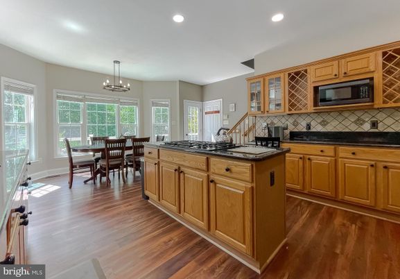 Chandelier, Dining room, Interior, Kitchen, Recessed Lighting, Wood Texture Flooring