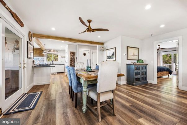 Dining room, Interior, Kitchen, Recessed Lighting, Wood Texture Flooring