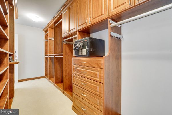 Interior, Walk-in Closets