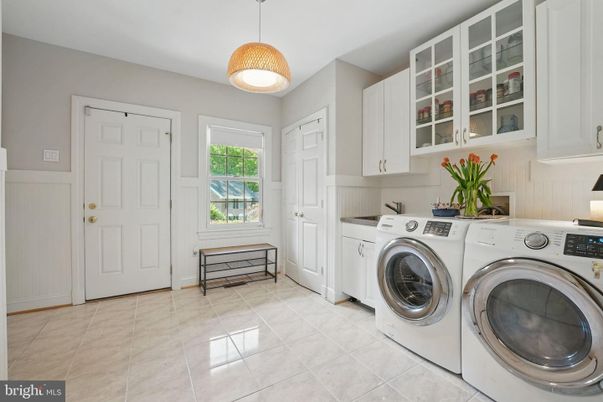 Interior, Pendant Lights, Washer