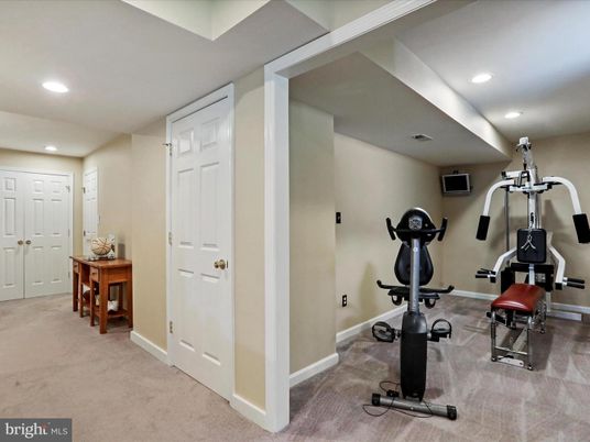 Fitness Equipment, Interior, Recessed Lighting