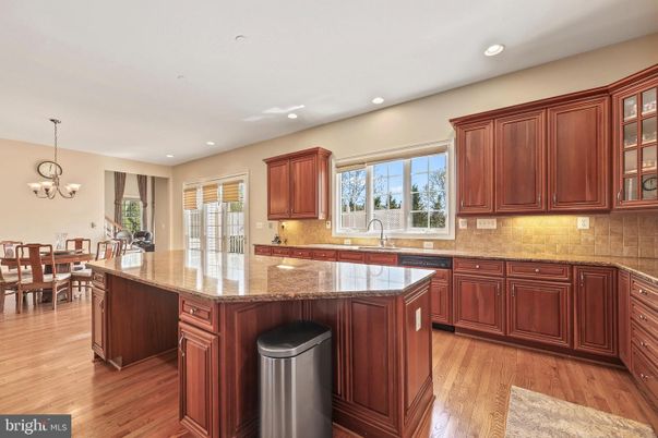 Chandelier, Dining room, Interior, Kitchen, Recessed Lighting, Wood Texture Flooring