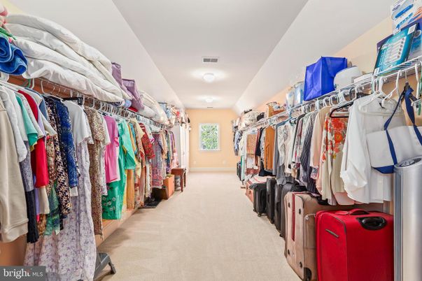 Interior, Walk-in Closets
