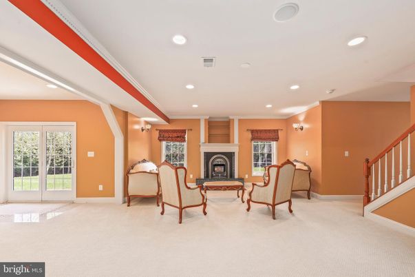 Fireplace, Interior, Living room, Recessed Lighting
